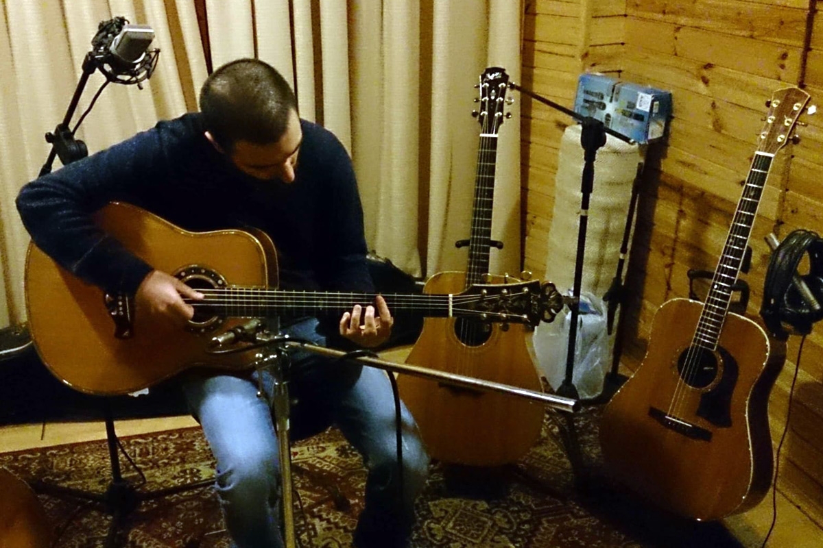 ACOUSTIC JOURNEY - Il primo disco di Enrico Scerra